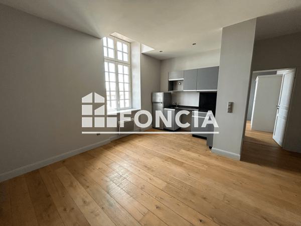 Location Appartement 2 pièces 43.6 m² - 8 RUE MARIE-VIRGINIE VASLIN Blois 41000