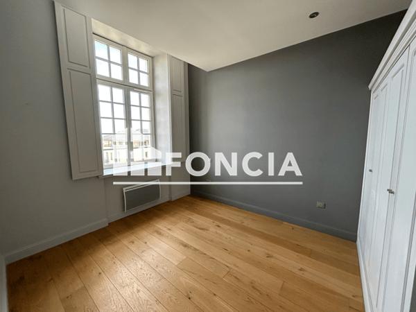 Location Appartement 2 pièces 43.6 m² - 8 RUE MARIE-VIRGINIE VASLIN Blois 41000