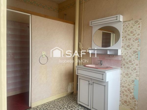 Appartement de 90 m2 à rénover, à deux pas de la mer