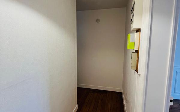 Appartement à vendre    2 pièces • 43,49 m2 Asnières-sur-Seine