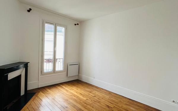 Appartement à vendre    2 pièces • 43,49 m2 Asnières-sur-Seine