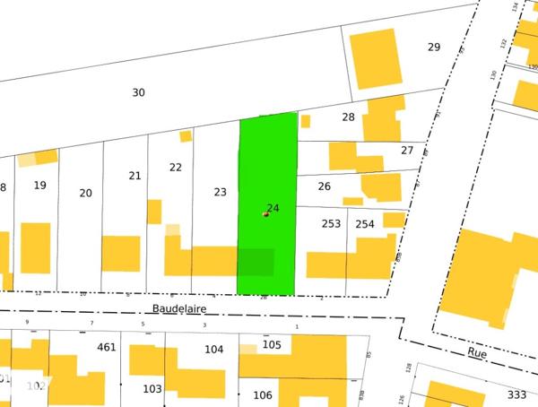 Une maison  à usage d'habitation, située à CHARLEVILLE-MEZIERES (08000), 2 bis rue Baudelaire