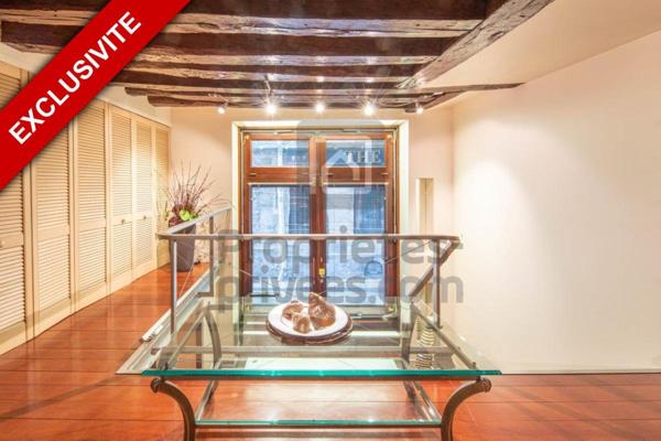 Pied-à-terre exclusif à deux pas du Pont Neuf - Triplex atypique