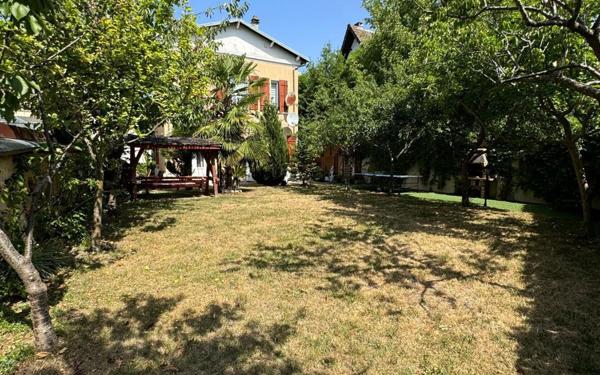 Maison à vendre    4 pièces • 80 m2 Joinville-le-Pont