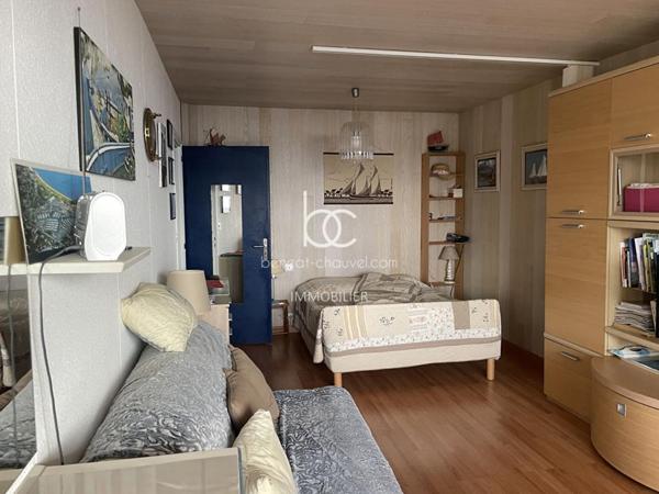 ARZON Appartement 2 pièces 33 m²