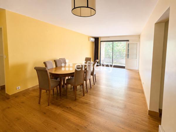 Appartement
         4 pièces
        - 106 m² 549 000 € *