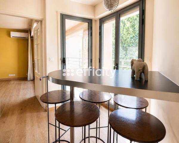 Appartement
         4 pièces
        - 106 m² 549 000 € *