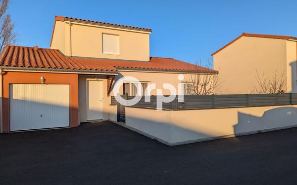 Maison à vendre    6 pièces •  Pont-du-Château