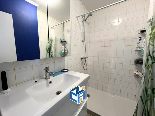 Appartement T3 traversant