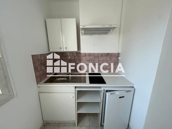 Location Studio 16.33 m² - 124 COURS LIEUTAUD Marseille Cedex 06 13006