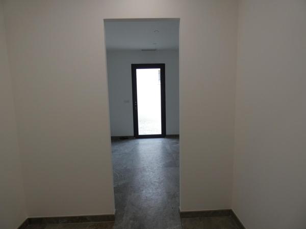 Villa plain pied 100m² 3 chambres sur terrain de 214m² avec piscine et garage