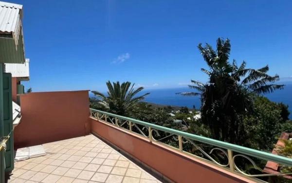 Maison à louer    5 pièces •  Saint-Denis