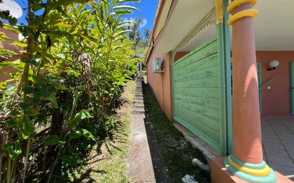 Maison à louer    5 pièces •  Saint-Denis