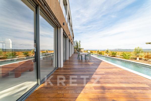 AIX-EN-PROVENCE VILLA CONTEMPORAINE  272 m2, 5 CHAMBRES, VUE SAINTE-VICTOIRE