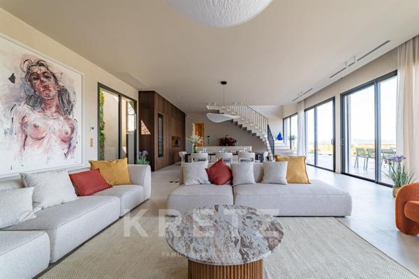AIX-EN-PROVENCE VILLA CONTEMPORAINE  272 m2, 5 CHAMBRES, VUE SAINTE-VICTOIRE