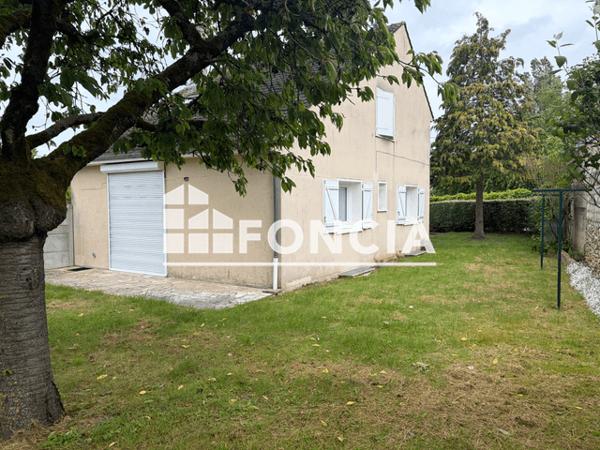 Location Maison 4 pièces 97 m² - 10A RUE GRAIMBERT Nogentel 02400