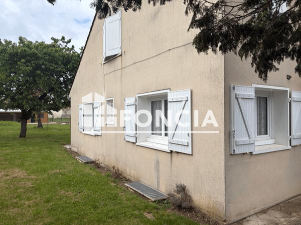 Location Maison 4 pièces 97 m² - 10A RUE GRAIMBERT Nogentel 02400