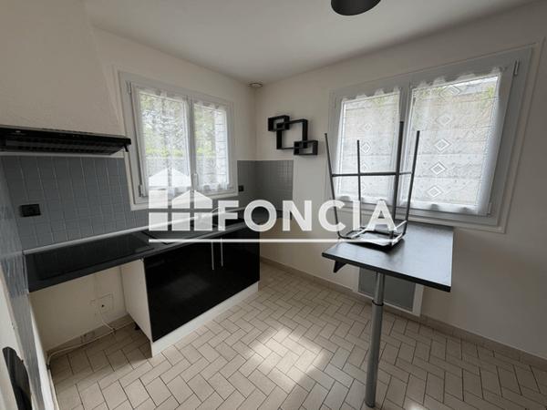 Location Maison 4 pièces 97 m² - 10A RUE GRAIMBERT Nogentel 02400