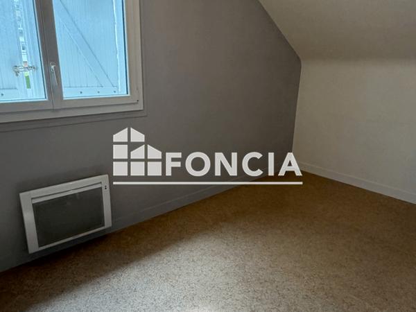 Location Maison 4 pièces 97 m² - 10A RUE GRAIMBERT Nogentel 02400