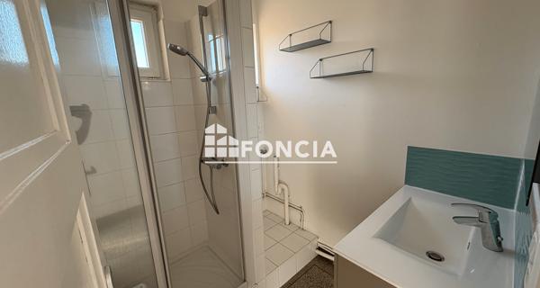 Location Appartement 3 pièces 55.85 m² - Clermont-ferrand 63000
