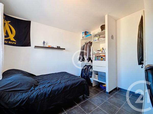 Maison à vendre  4 pièces - 76,80 m2 RAPHELE LES ARLES - 13