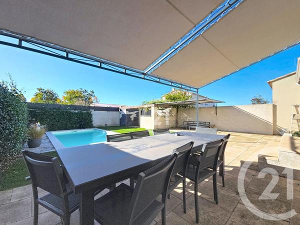 Maison à vendre  4 pièces - 76,80 m2 RAPHELE LES ARLES - 13