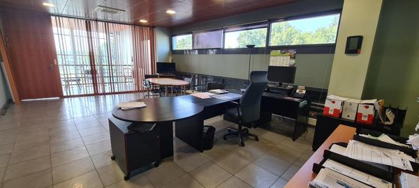 Local D’activité 2300m² – Angers