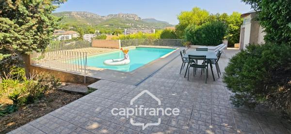 Maison à vendre 6 pièces TOULON Valbertrand(83)+ garage + piscine