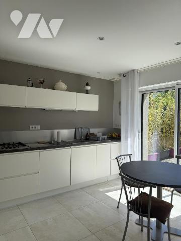 A VENDRE VANNES MADELEINE MAISON CONTEMPORAINE de 132 m2 hab en parfait état GARAGE de 40 m2