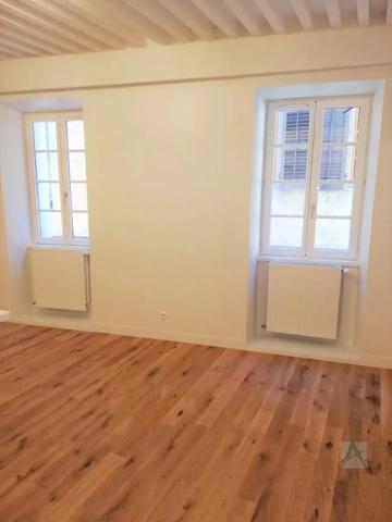 Appartement à louer à Chambéry (73000)