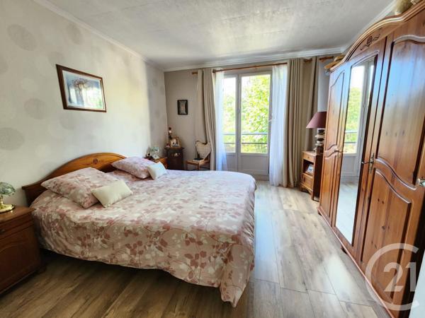 Appartement à vendre  6 pièces - 78,52 m2 L ISLE ADAM - 95