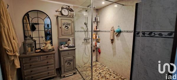 Maison à vendre 5 pièces 180 m² Saint-Pierre-d'Eyraud