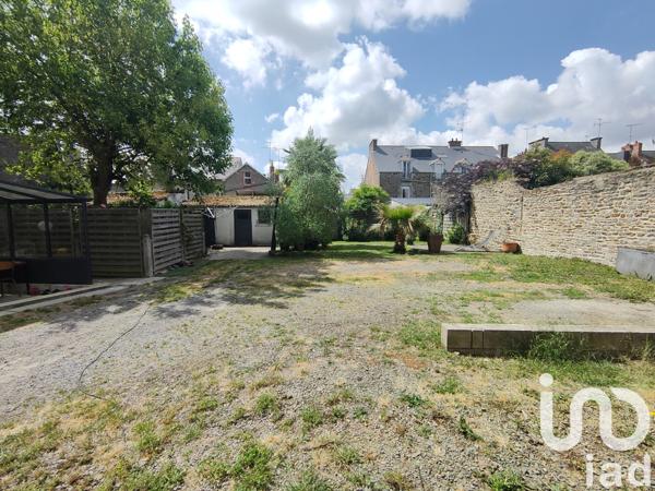 Maison à vendre 10 pièces 295 m² Fougères
