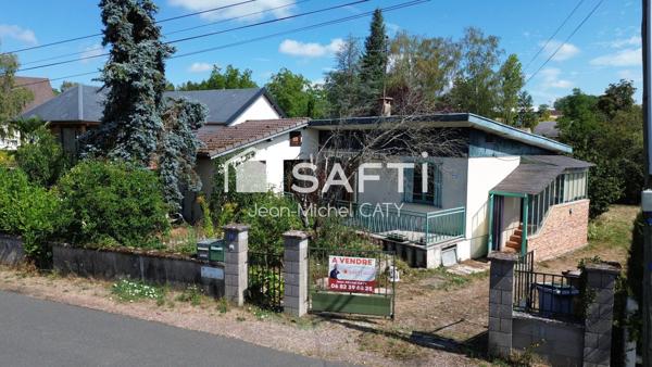 POUILLY SUR LOIRE, maison de 73 m² sur 1888 m² de terrain.