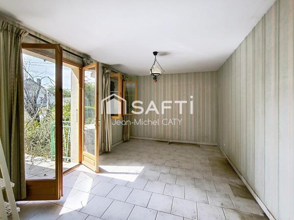 POUILLY SUR LOIRE, maison de 73 m² sur 1888 m² de terrain.