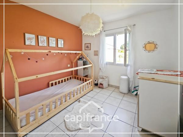Maison de plain pied 3 chambres, garage et jardin clos