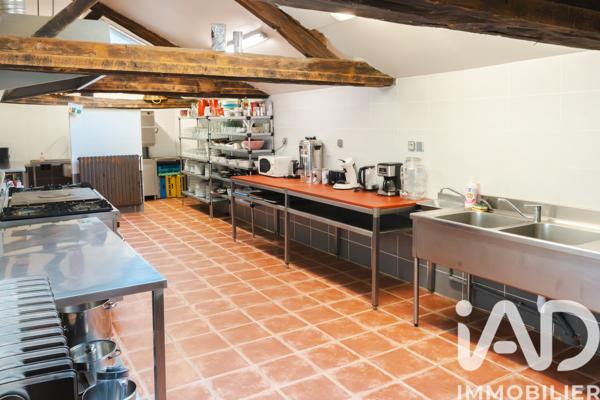 Maison à vendre 20 pièces 527 m² Les Hauts-d'Anjou
