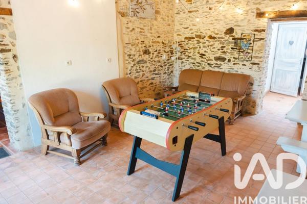 Maison à vendre 20 pièces 527 m² Les Hauts-d'Anjou
