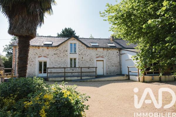 Maison à vendre 20 pièces 527 m² Les Hauts-d'Anjou