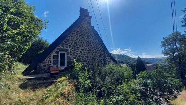 Achat - Maison Thiézac 15800 4 pièces 112 m 2 533 m 2