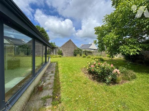 PLABENNEC BOURG - Petite maison des années 70, de 68 m² posée au calme, sur une parcelle de 470...