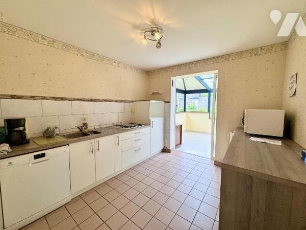 PLABENNEC BOURG - Petite maison des années 70, de 68 m² posée au calme, sur une parcelle de 470...