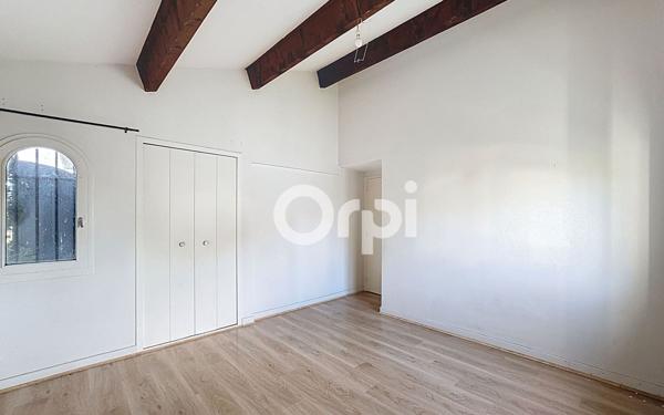 Maison à vendre    6 pièces •  Perpignan