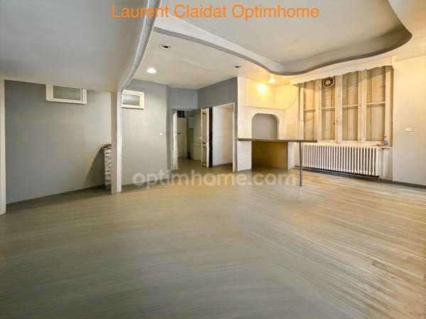 LOCAL COMMERCIAL + HABITATION – HYPER CENTRE SAINT-QUENTIN – 4 PIÈCES – CAVE