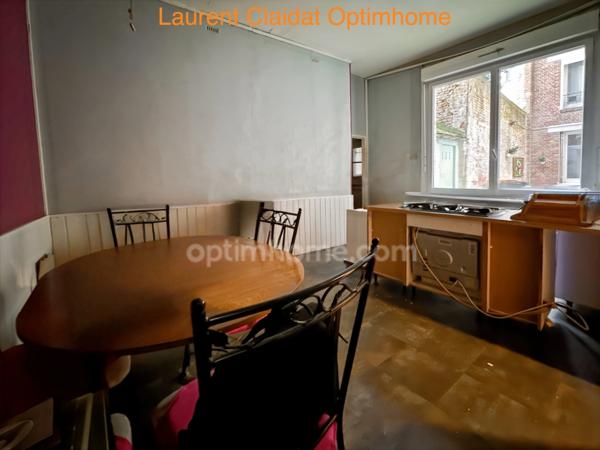 LOCAL COMMERCIAL + HABITATION – HYPER CENTRE SAINT-QUENTIN – 4 PIÈCES – CAVE