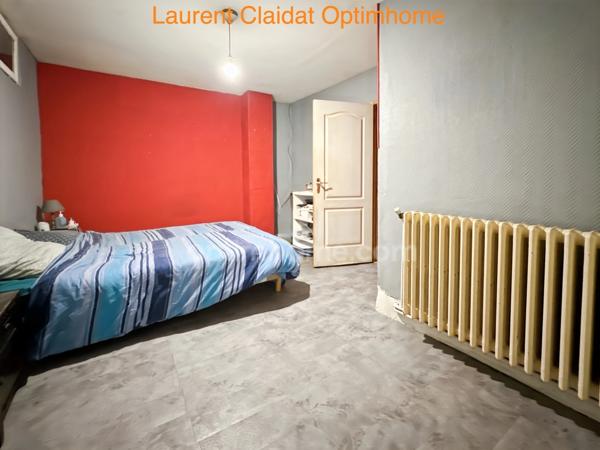 LOCAL COMMERCIAL + HABITATION – HYPER CENTRE SAINT-QUENTIN – 4 PIÈCES – CAVE