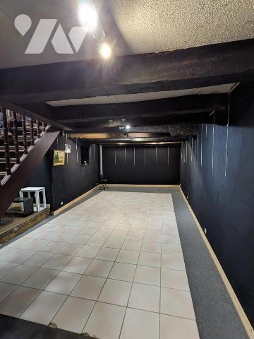 Local commercial libre centre ville