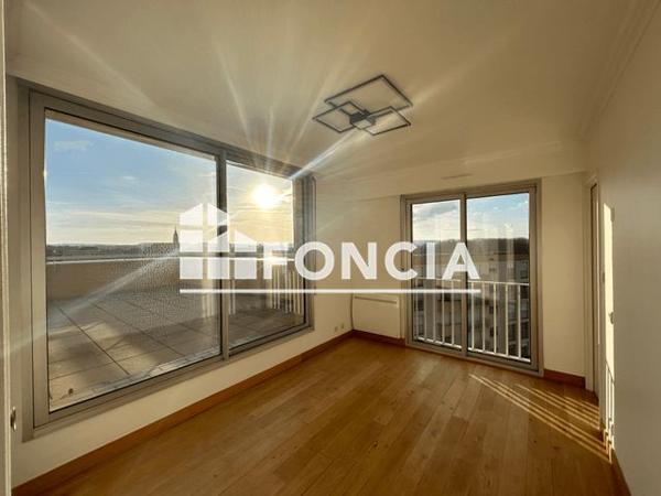 Location Appartement 3 pièces 62.72 m² - 56 COURS BRIAND Charleville Mezieres 08000