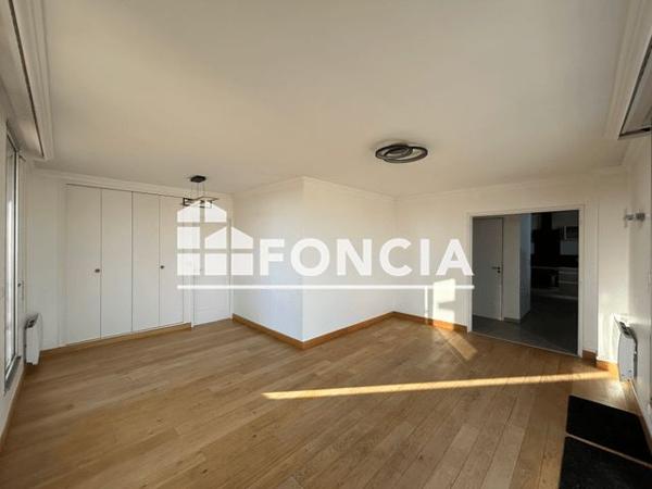 Location Appartement 3 pièces 62.72 m² - 56 COURS BRIAND Charleville Mezieres 08000