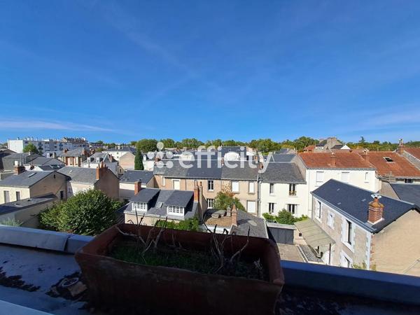 Appartement
         3 pièces
        - 46 m² Exclusivité 140 000 € *